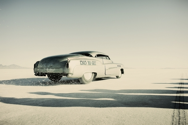 Photograph Christopher Wilson Bombshell Betty on One Eyeland